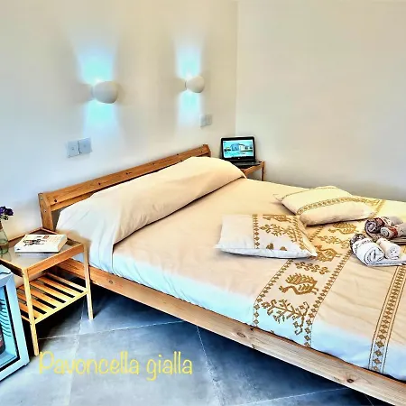 Le Pavoncelle Sarde Bed & Breakfast