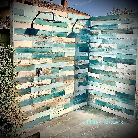 Le Pavoncelle Sarde Couette-café